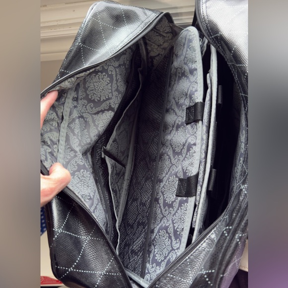 Mary Kay Black and Cream Quilted Laptop Bag - Like NEW1 - Picture 6 of 10